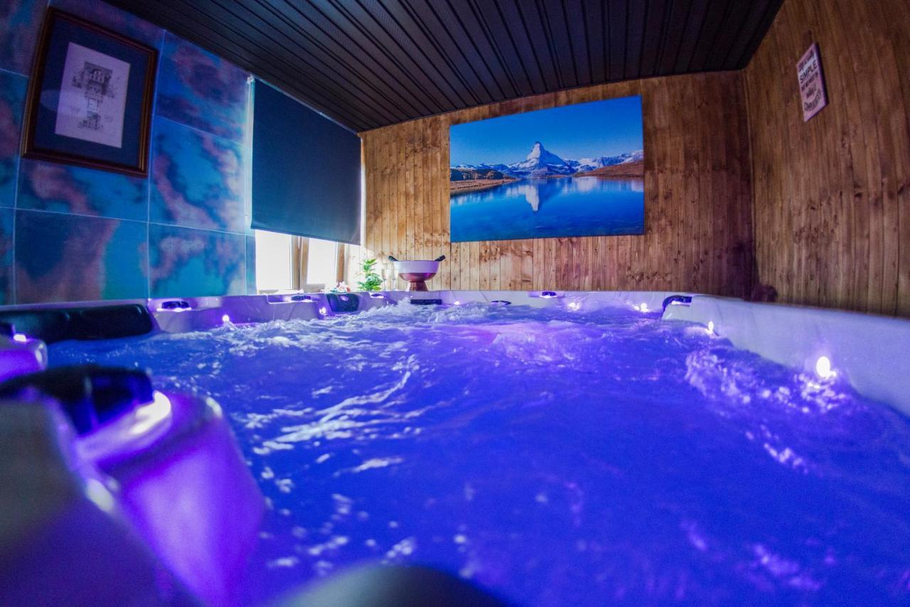 Voila Inn Predeal Exteriör bild